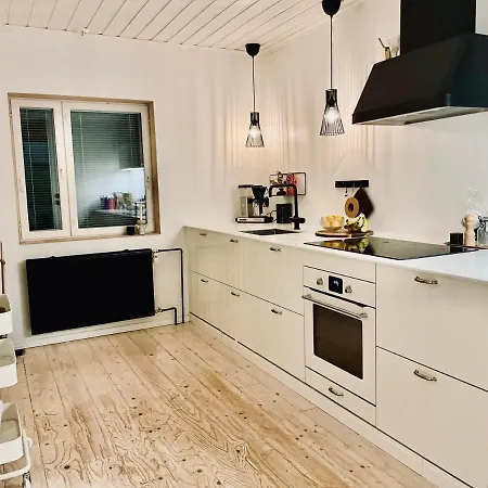 Villa Luna With Jacuzzi Rovaniemi