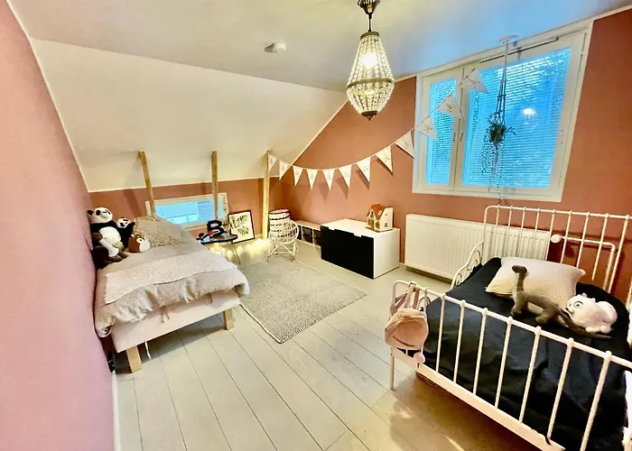 Luna With Jacuzzi Villa *